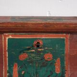 Coffre ancien peint à la main avec des motifs floraux (Année 1907) #100