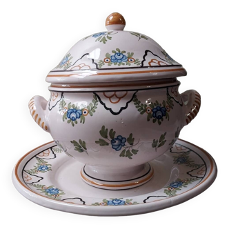 Tureen