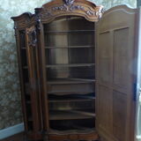 Wardrobe style Louis XV rocaiile 1900 carved walnut