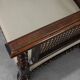 Paire de fauteuils en chêne anglais antique et en rotin avec des détails torsadés, Royaume-Uni c