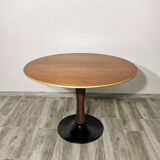 Drevotvar coffee table
