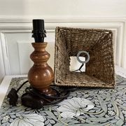 Lampe en bois, abat-jour corde, années 70