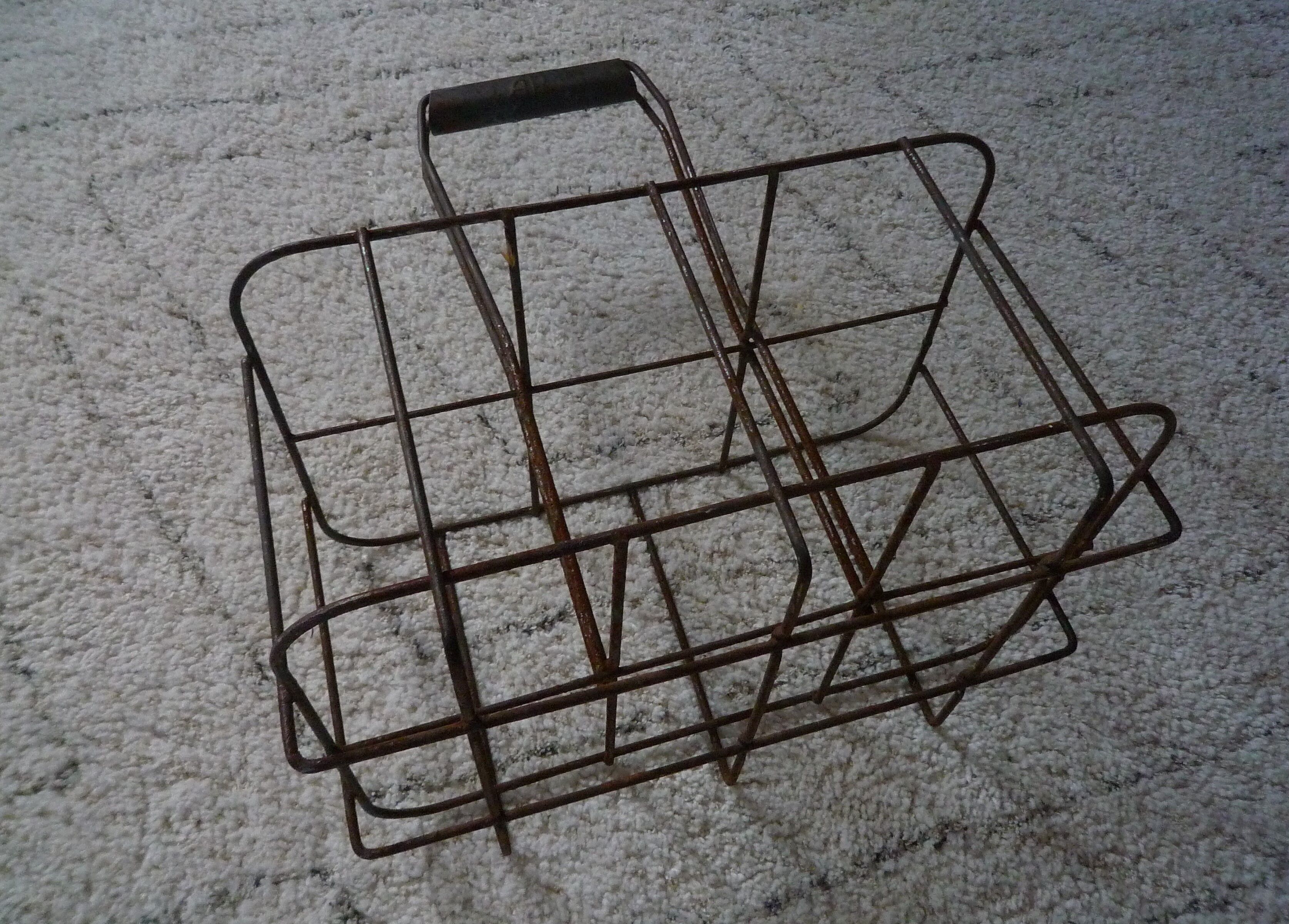 Iron bottle holder vintage 1960s
