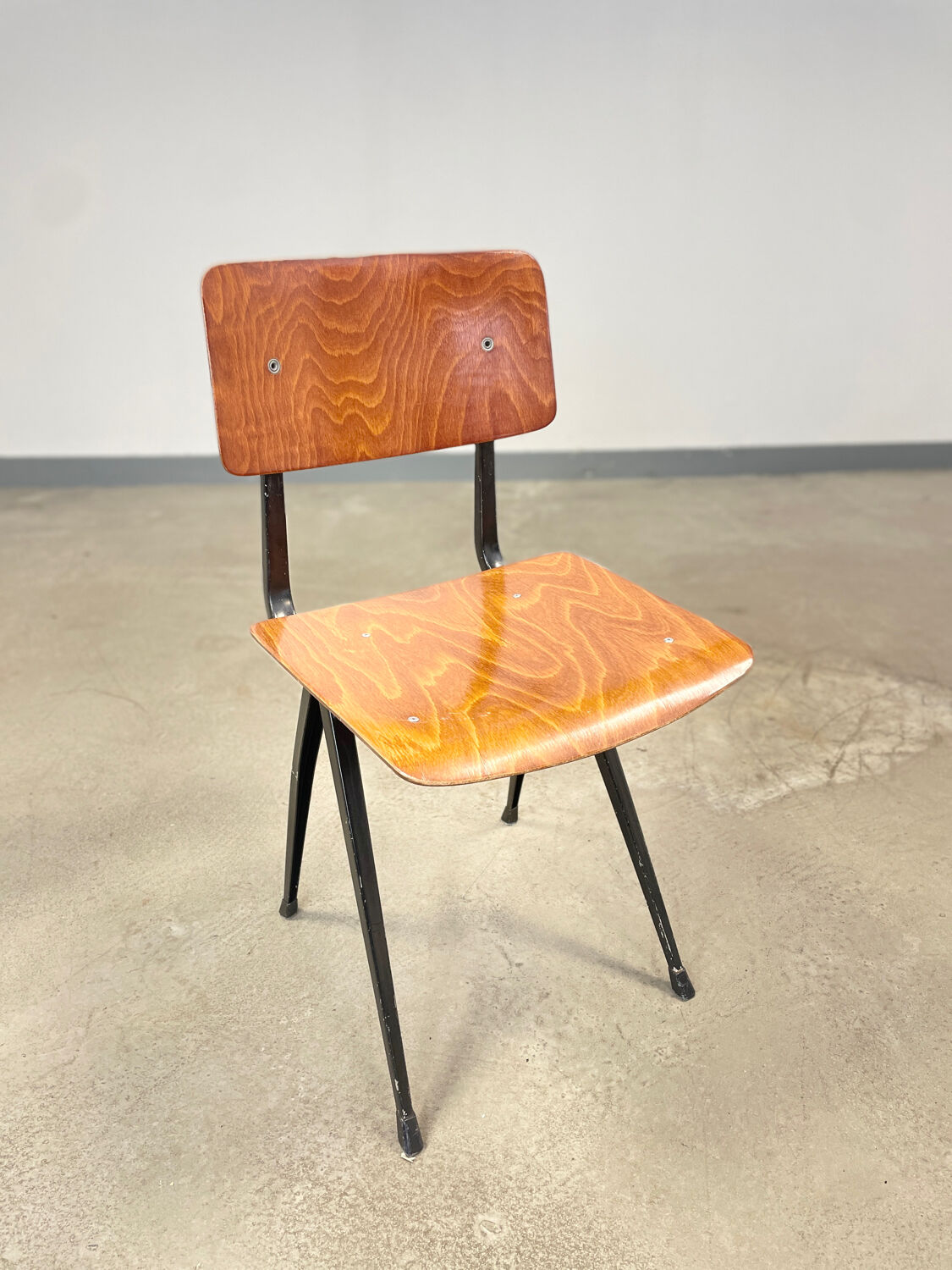 Result Friso Kramer wooden chair, 50s, Netherlands