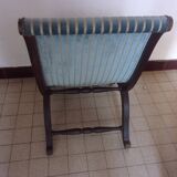 Ancien repose pieds  -- bois & tissu