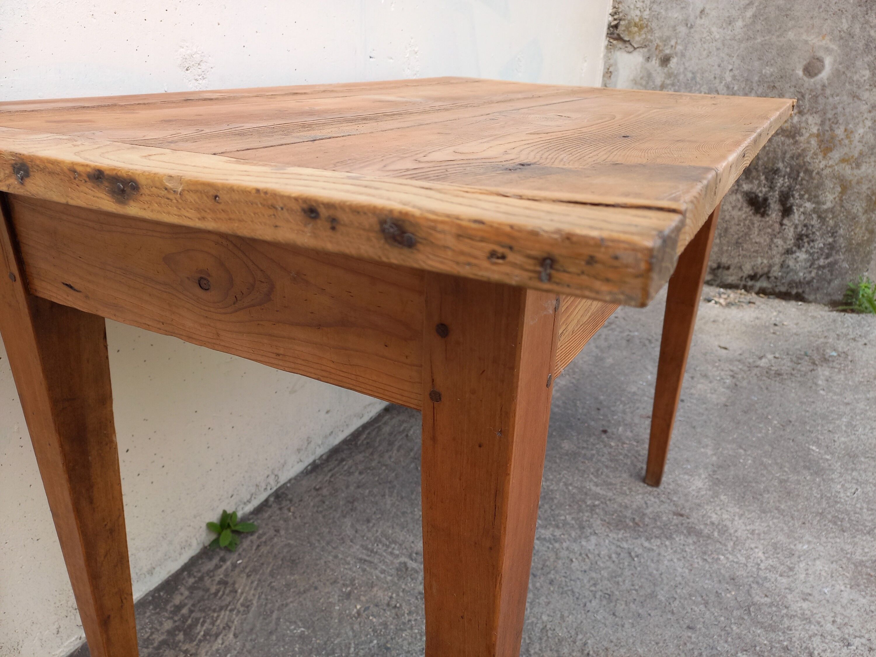 Table de ferme en sapin