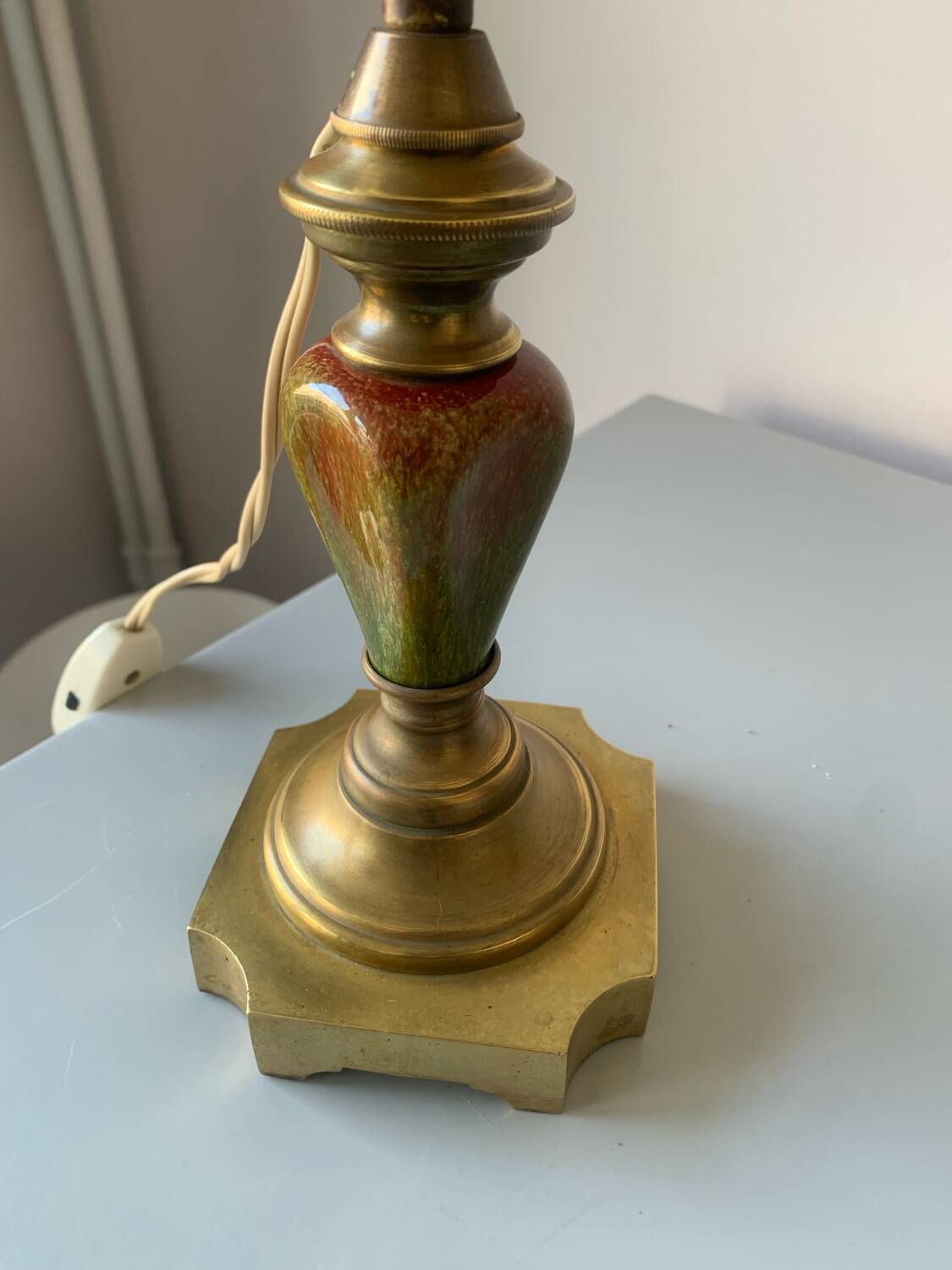 Old ceramic and brass lamp, Clichy glass globe