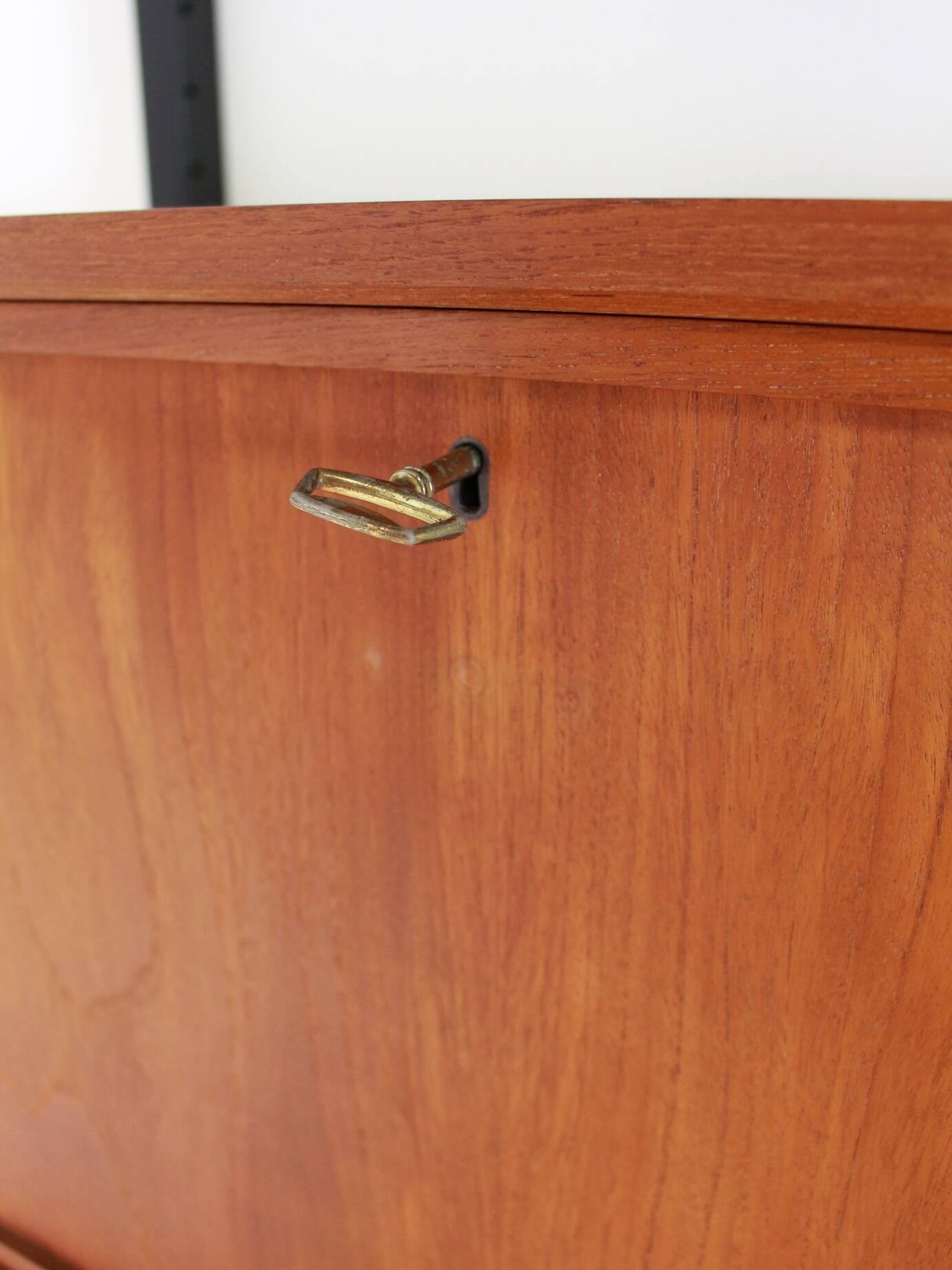 Poul Cadovius wall-unit vintage freestanding