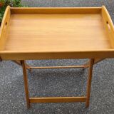 Foldable wooden service