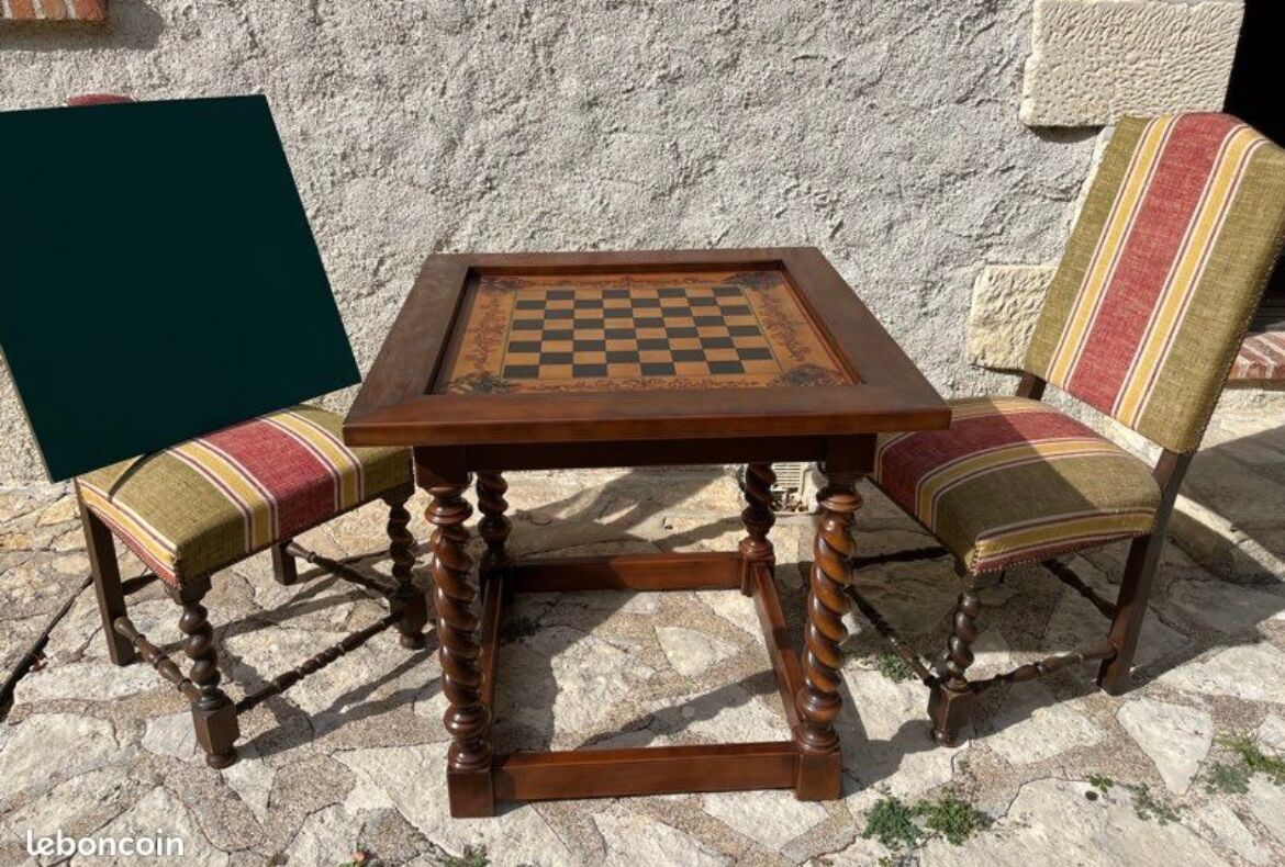 Louis XIII style games table