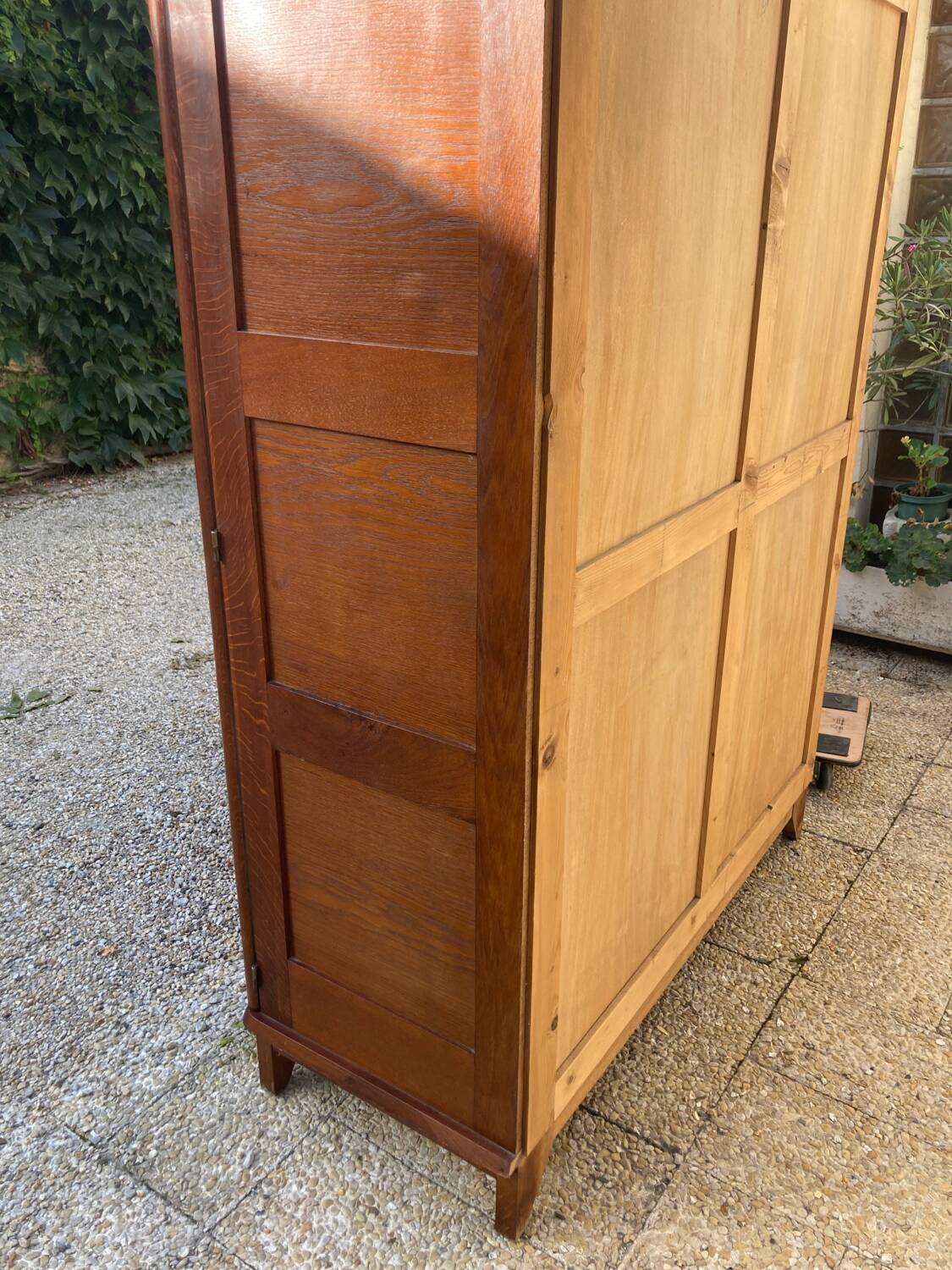 René Gabriel wardrobe