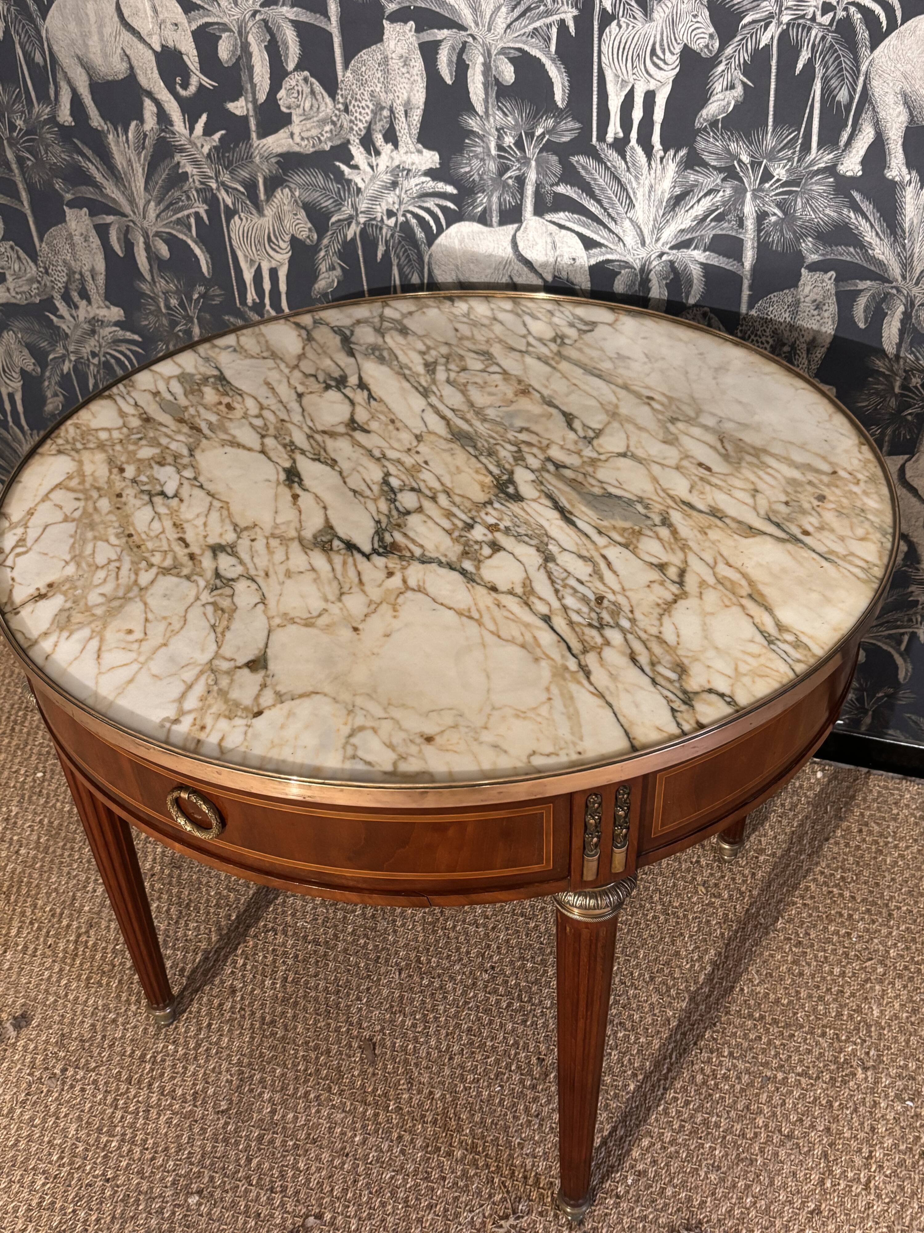 Table de milieu style Louis XVI fin XIX eme