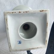 Ancien Vase Médicis en porcelaine blanche – style néoclassique –XIXᵉ