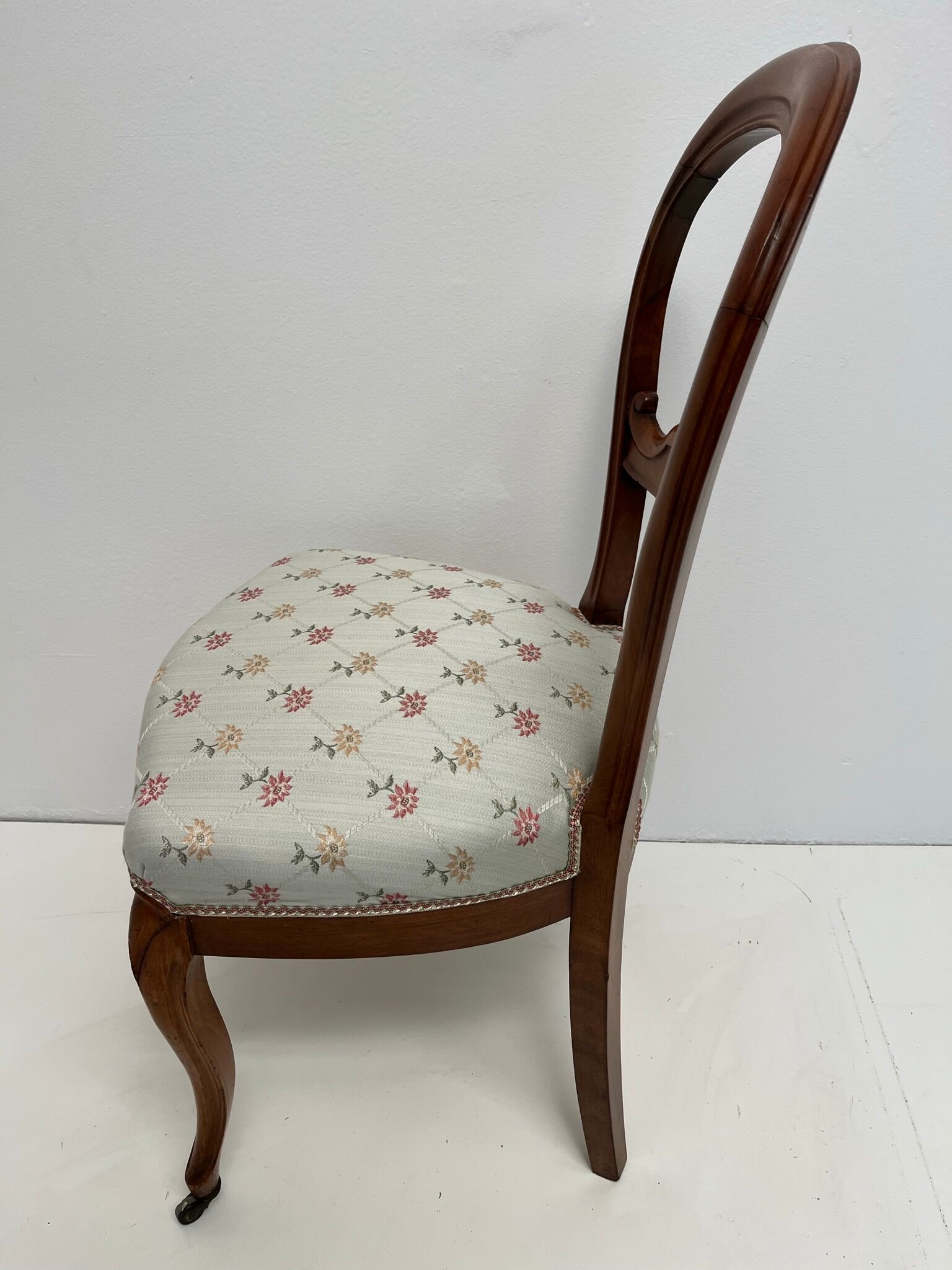 Louis-Philippe upholstered walnut chairs