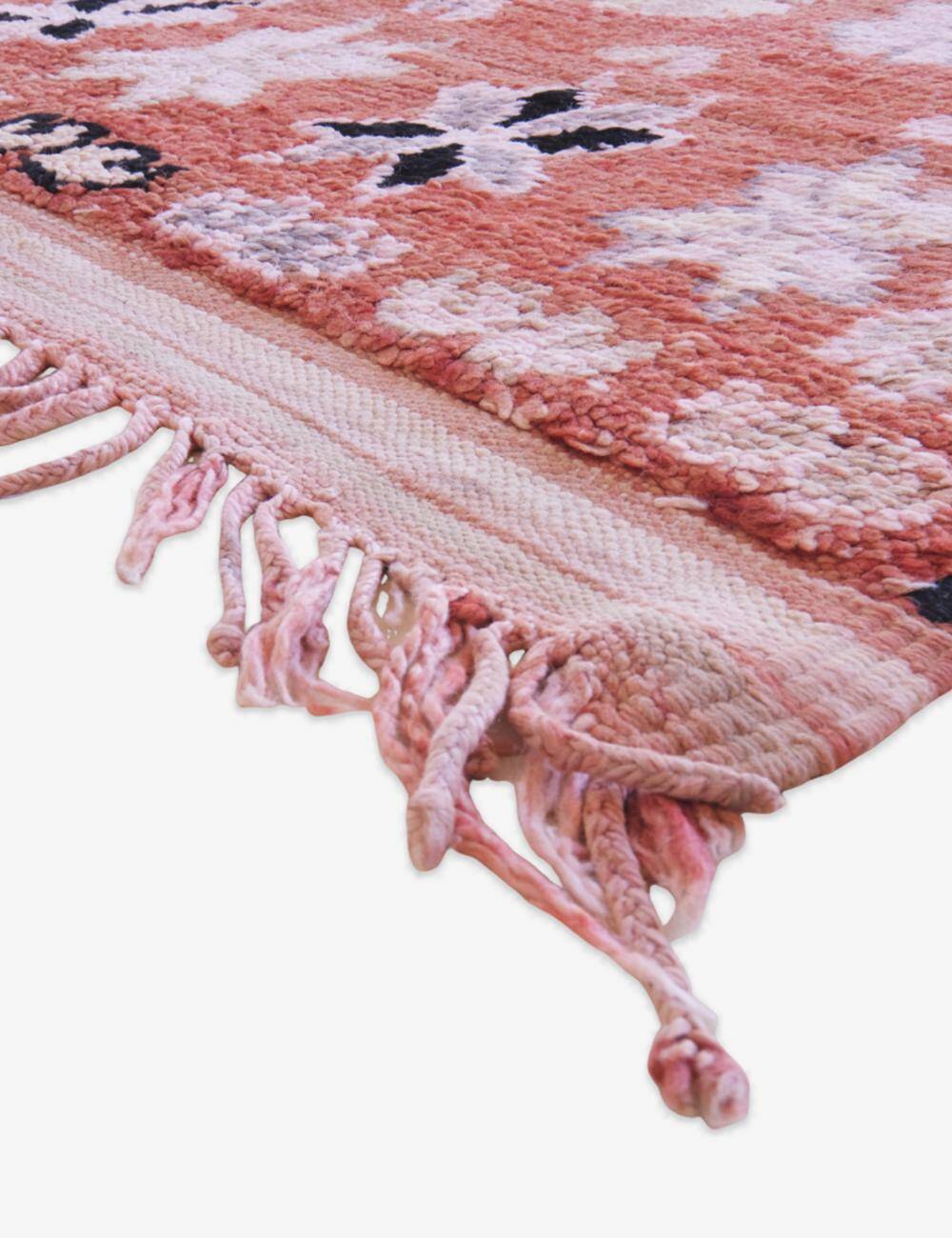 Vintage Coral Rug - 340 x 194 cm