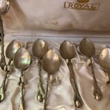 Box of 12 silver metal spoons