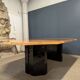 Table en loupe d'orme de Jean-Claude Mahey