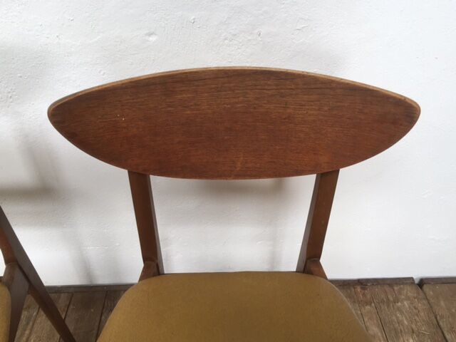 Pair of Scandinavian chairs wood