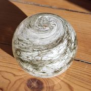 Vase boule soliflore en verre soufflé Yonel Faure signé