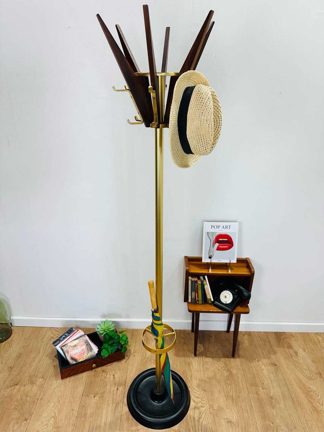Coat hanger