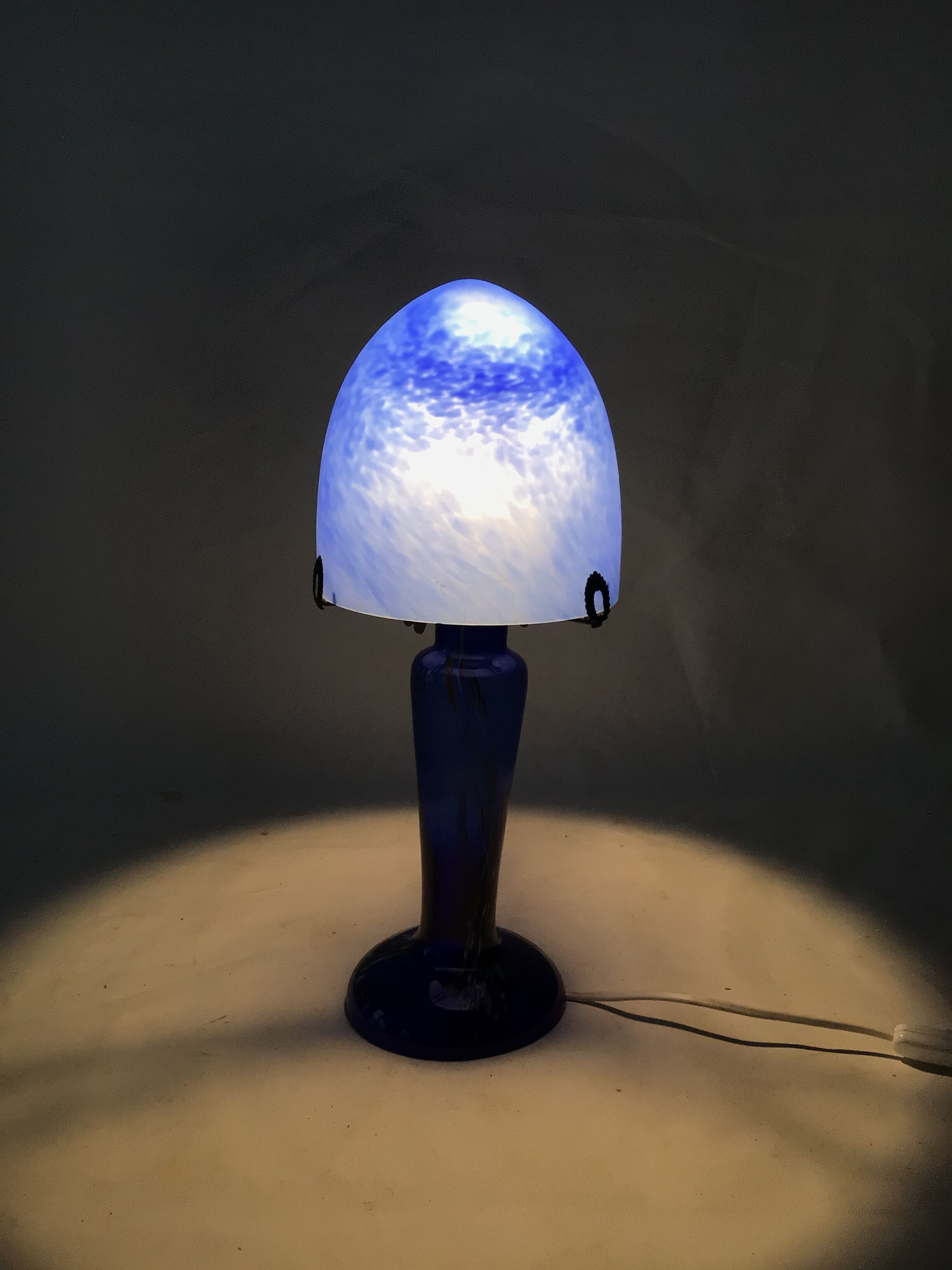 Mushroom lamp art deco