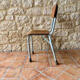 Vintage children's chair in wood and metal from the 50s/60s
