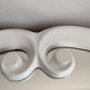 Ancien Miroir Ovale En Fonte - Blanc - Vintage - 48 x 38,5 cm.
