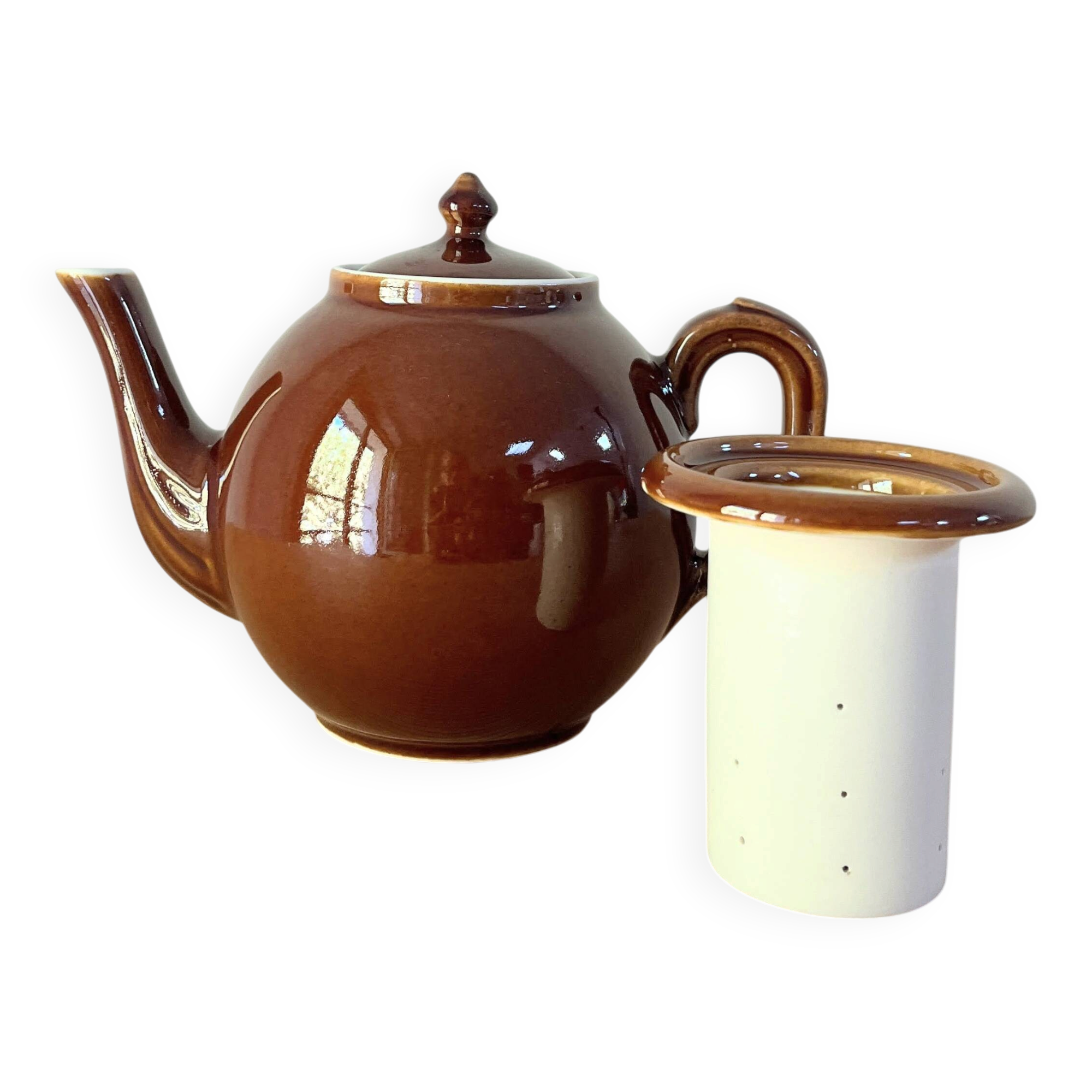 Large bistro teapot with infuser