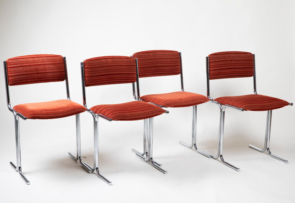 Suite of four chairs 70s