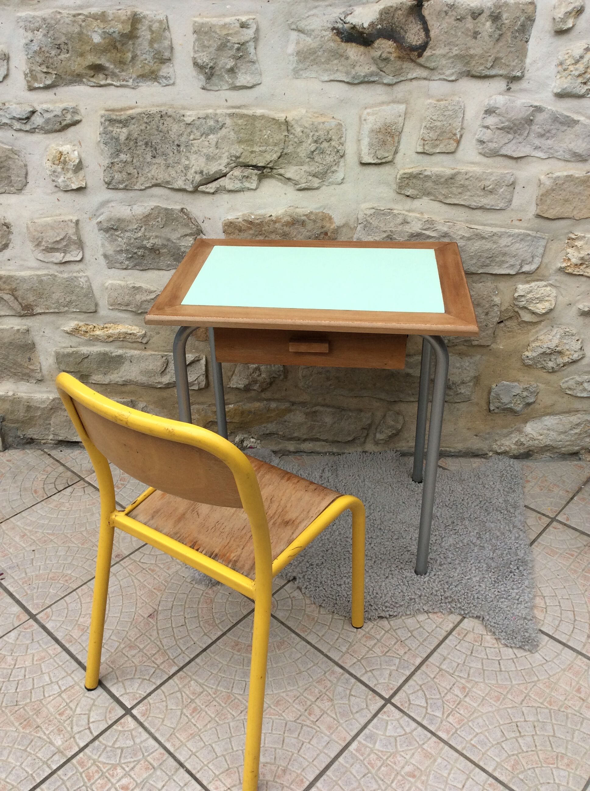 Bureau écolier et sa chaise