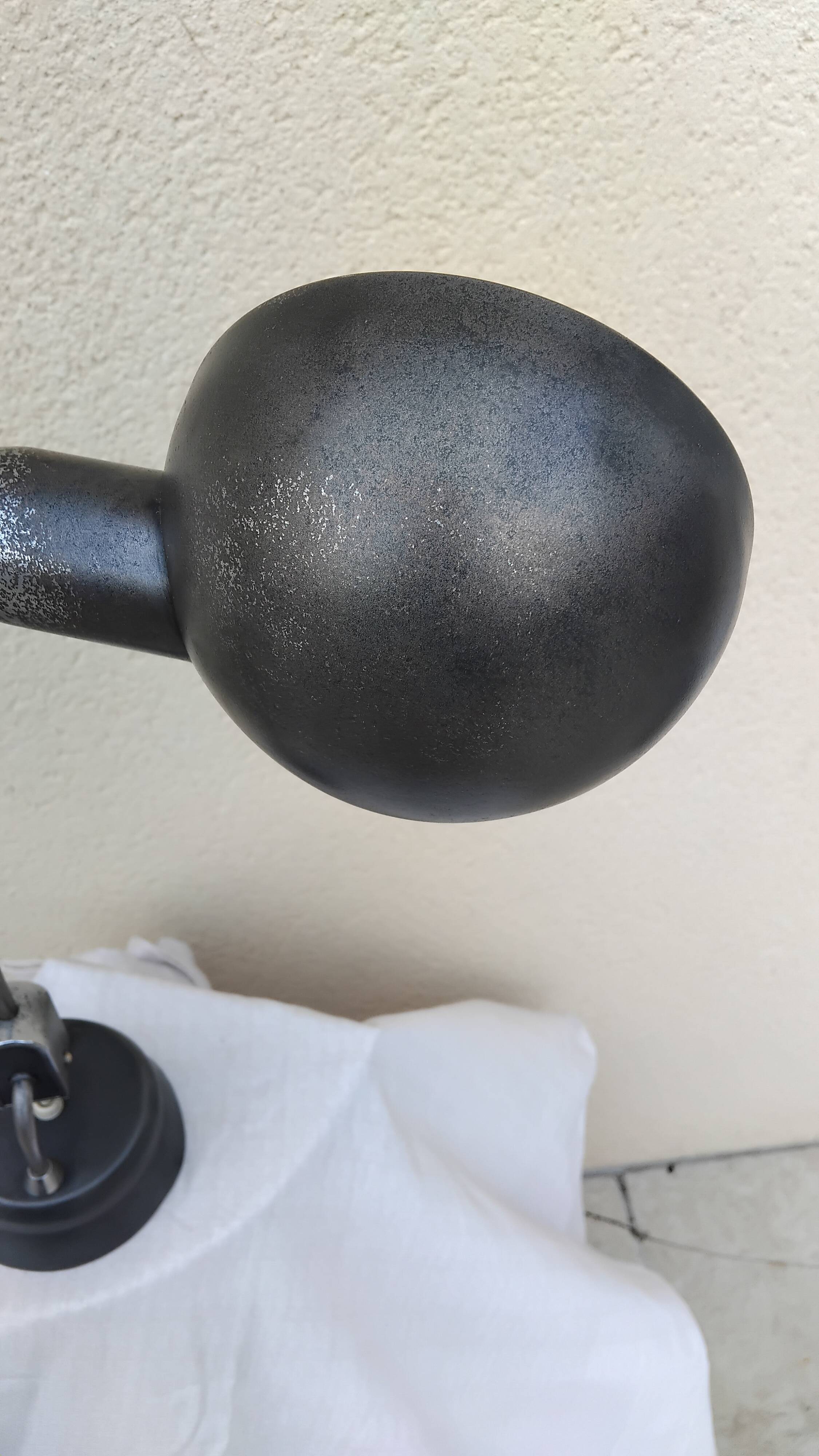 Jumo 600 lamp designed by Charlotte Perriand, workshop trade