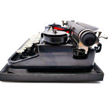 1926 new tape revised black tape underwood typewriter 3 bank