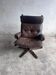 Fauteuil lounge pivotant vintage scandinave en cuir, années 1970