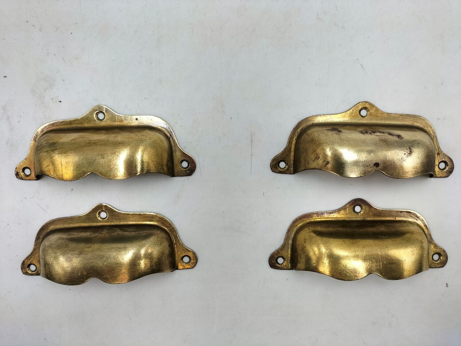 Shell handles