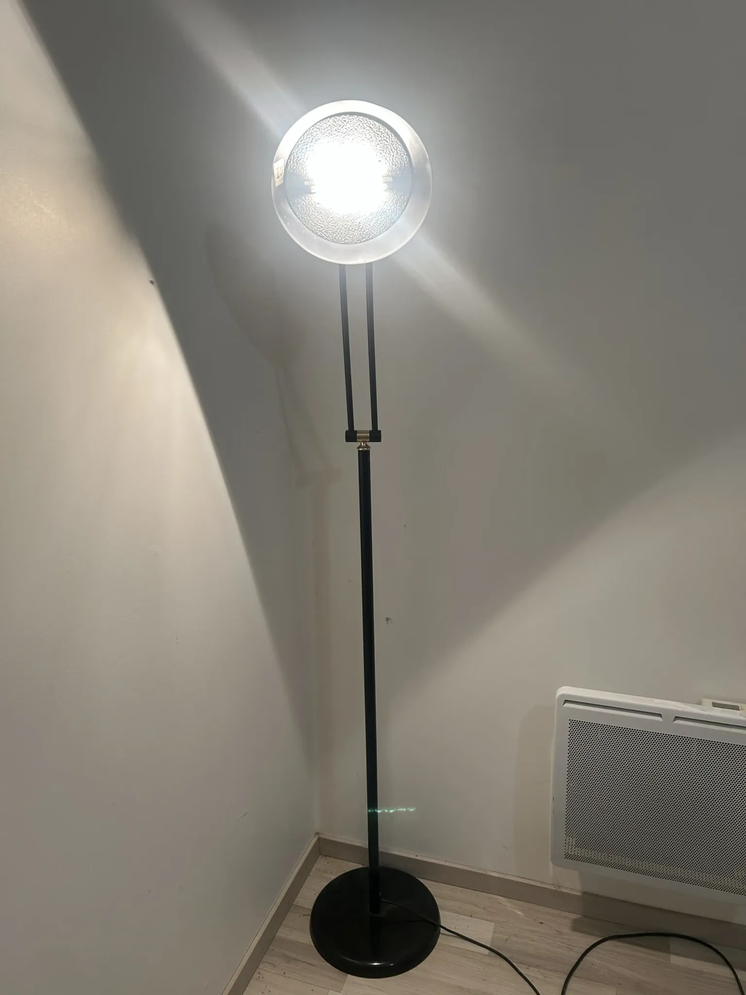Articulated halogen floor lamp Relux Milano – Postmodern Italian Design