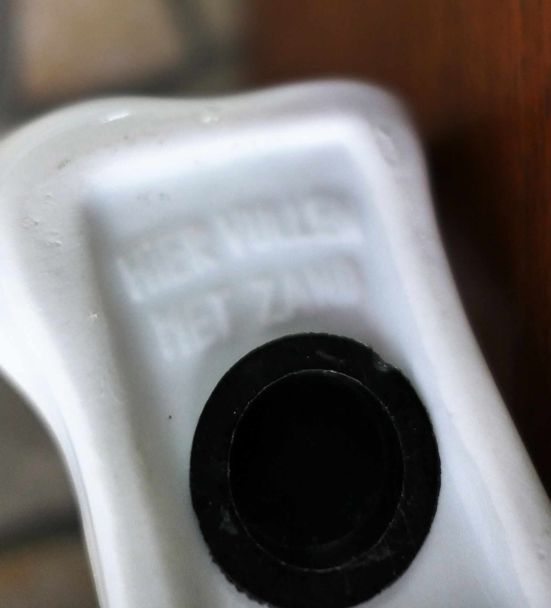 Pair of hands ceramic bookends 1970-80 Netherlands