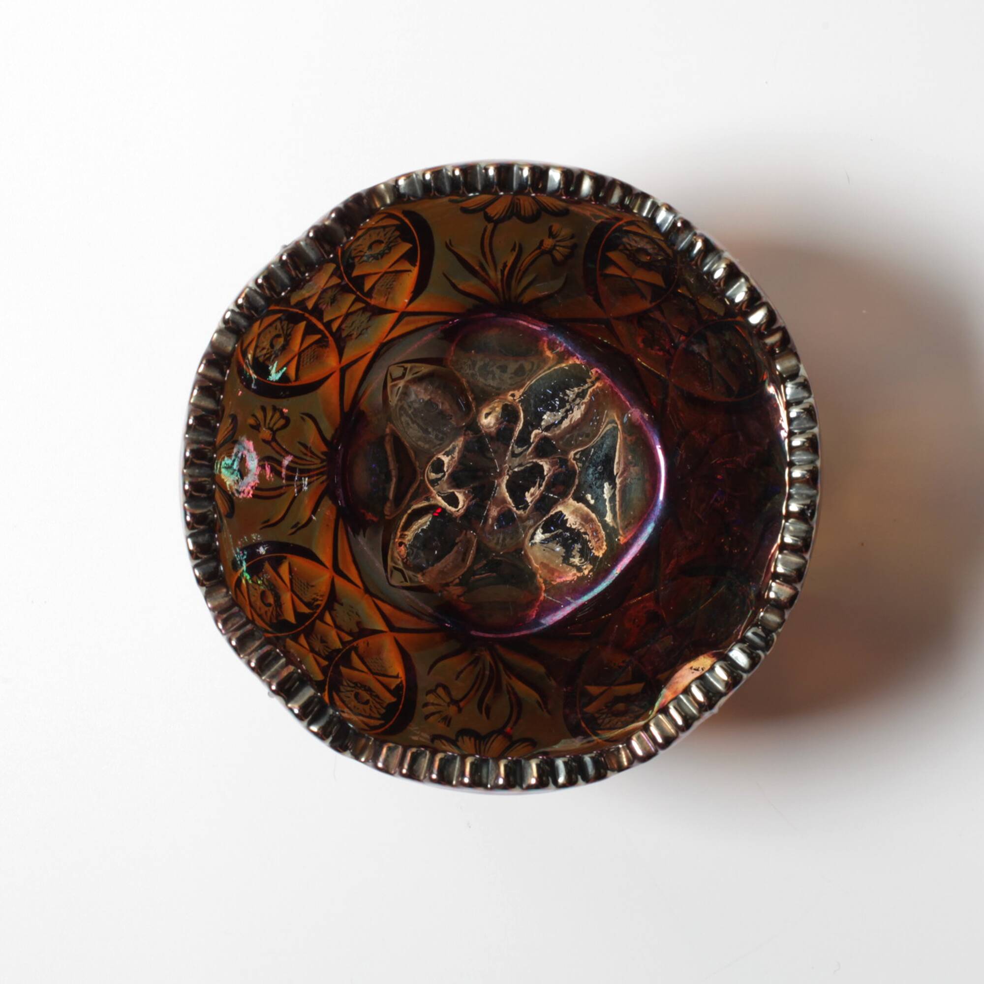 Carnival Glass Bowl / Iridescent Sunk Daisy Pattern / Eda Glasbruk / Sweden