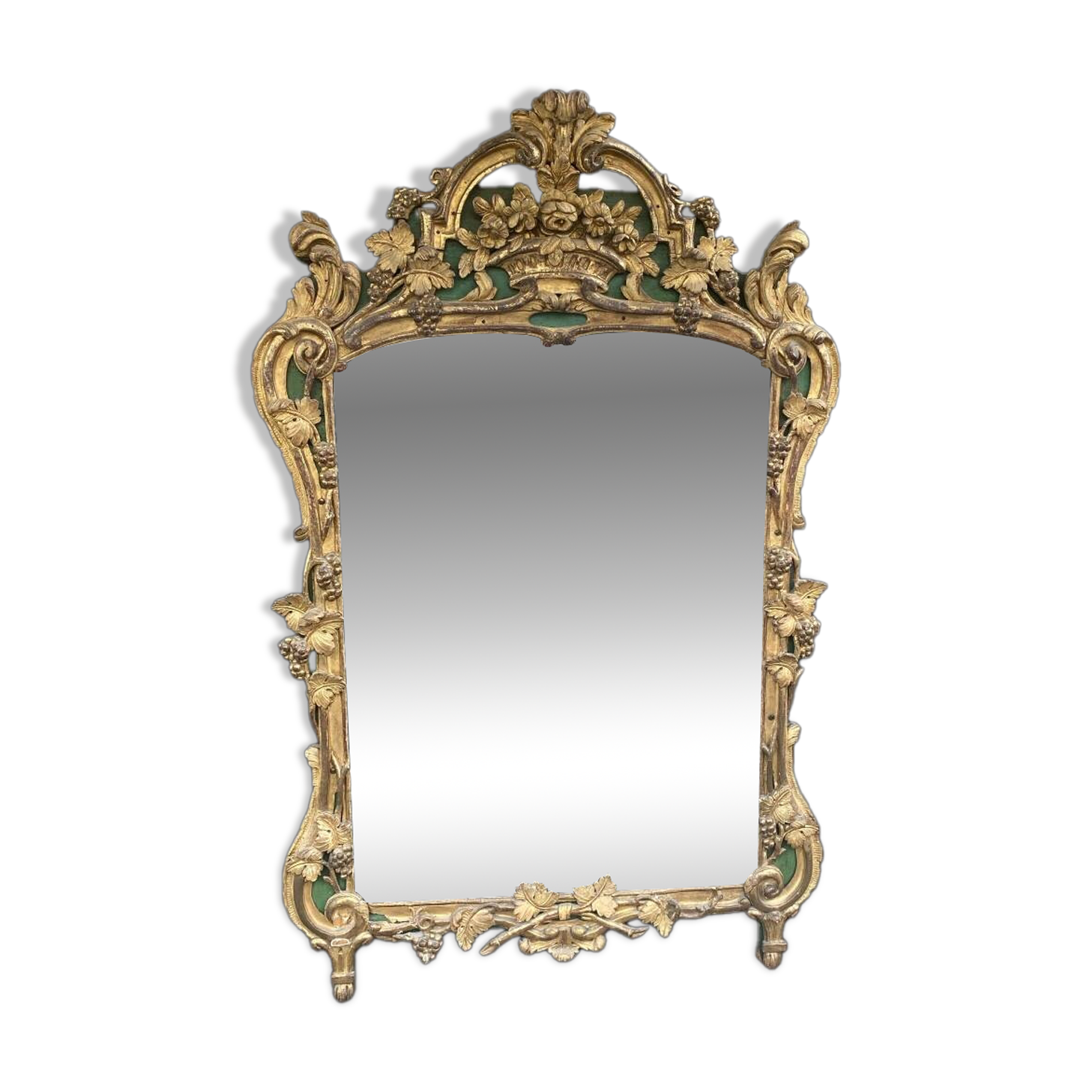 Large 18th-century mirror in gilded and green lacquered wood