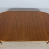 Table extensible en teck du milieu du siècle par Ole Hald pour Gudme Møbelfabrik, années 1970