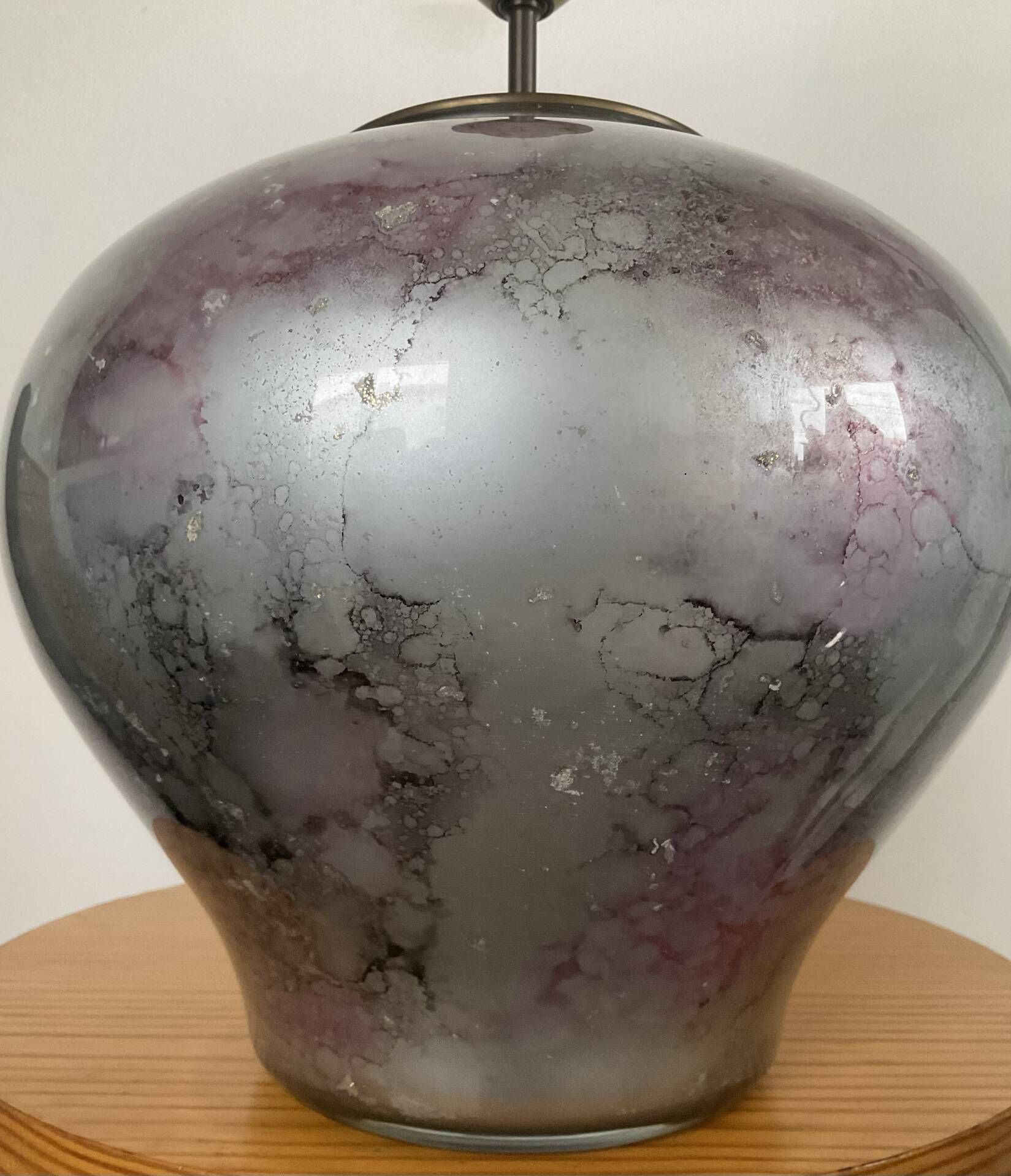Unique lamp base Laque Line in eglomisé glass from the 70s-80s.