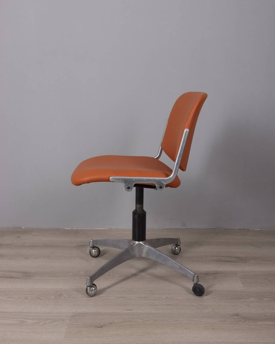 Vintage 1960s desk chair "dsc 106" design by g piretti for anonima castelli