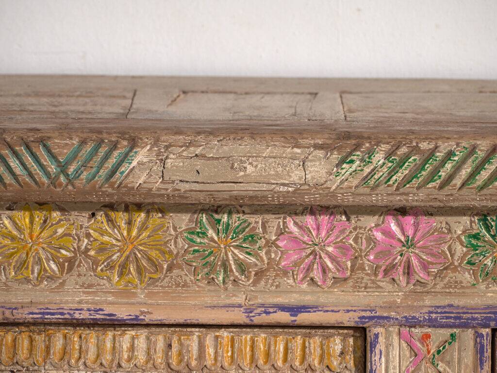 Polychrome carved antique buffet in pine – Xinjiang, circa 1900