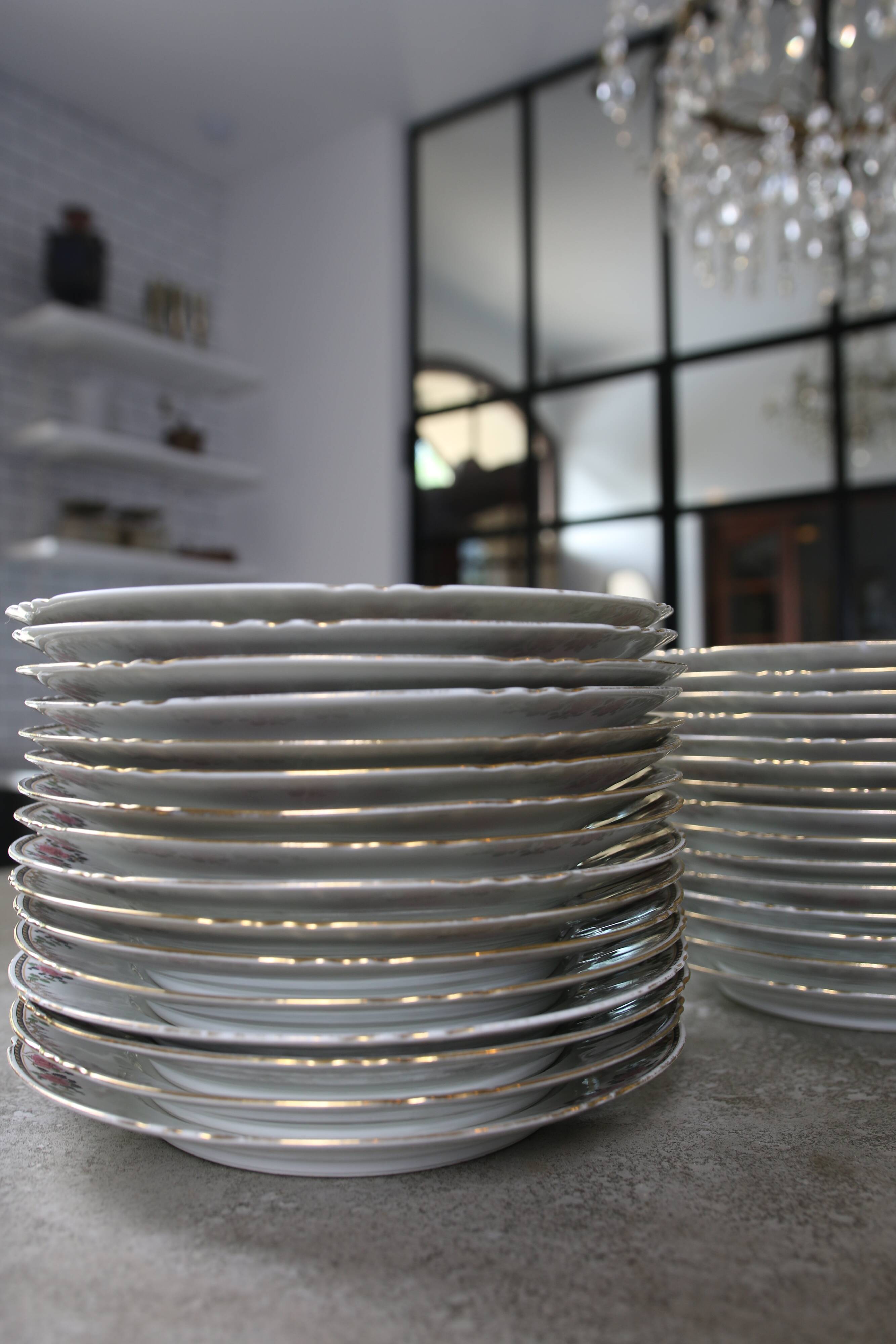 66-piece Limoges porcelain service, mid-20th century