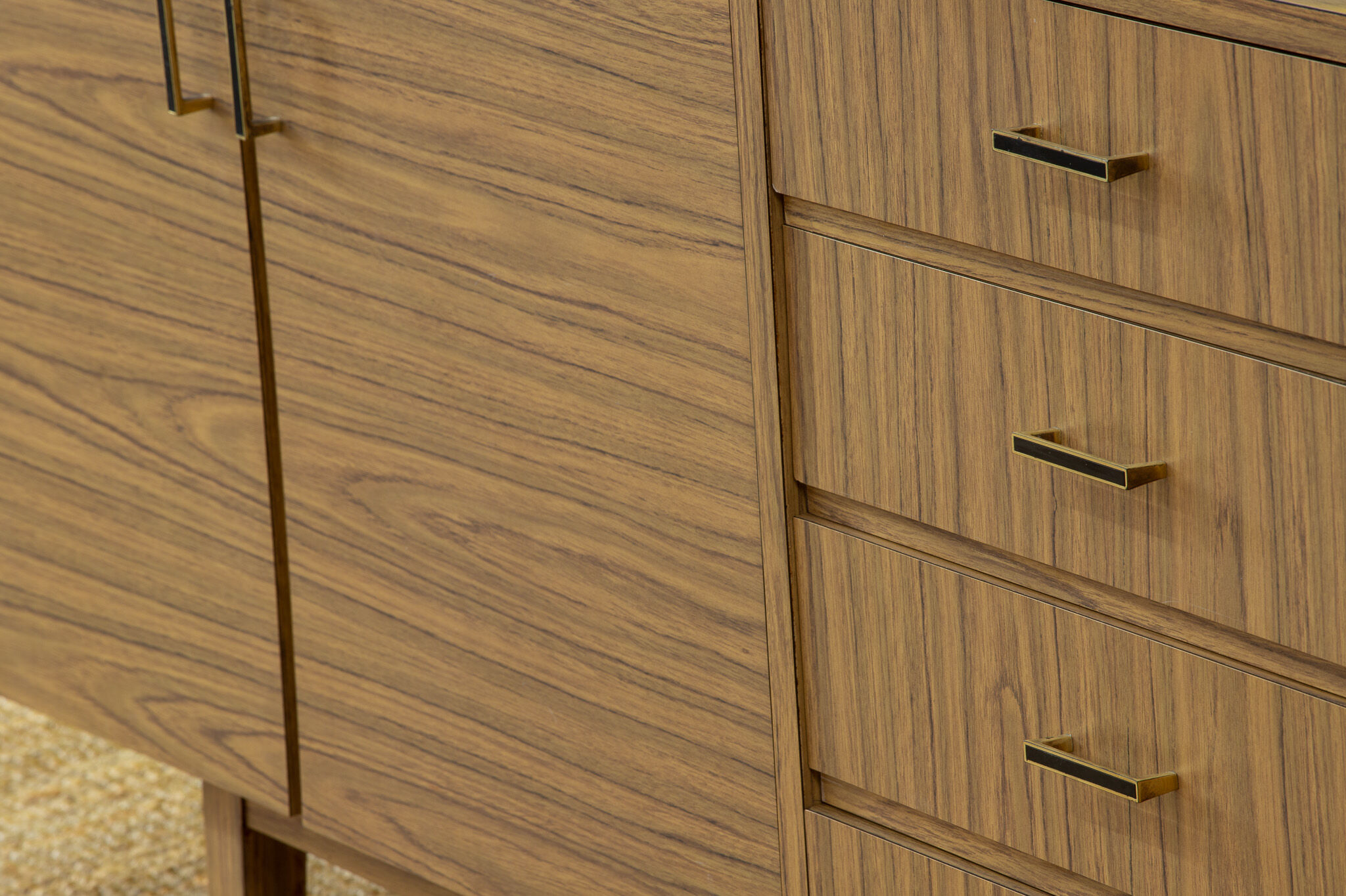 Vintage Scandinavian Row – 240 cm