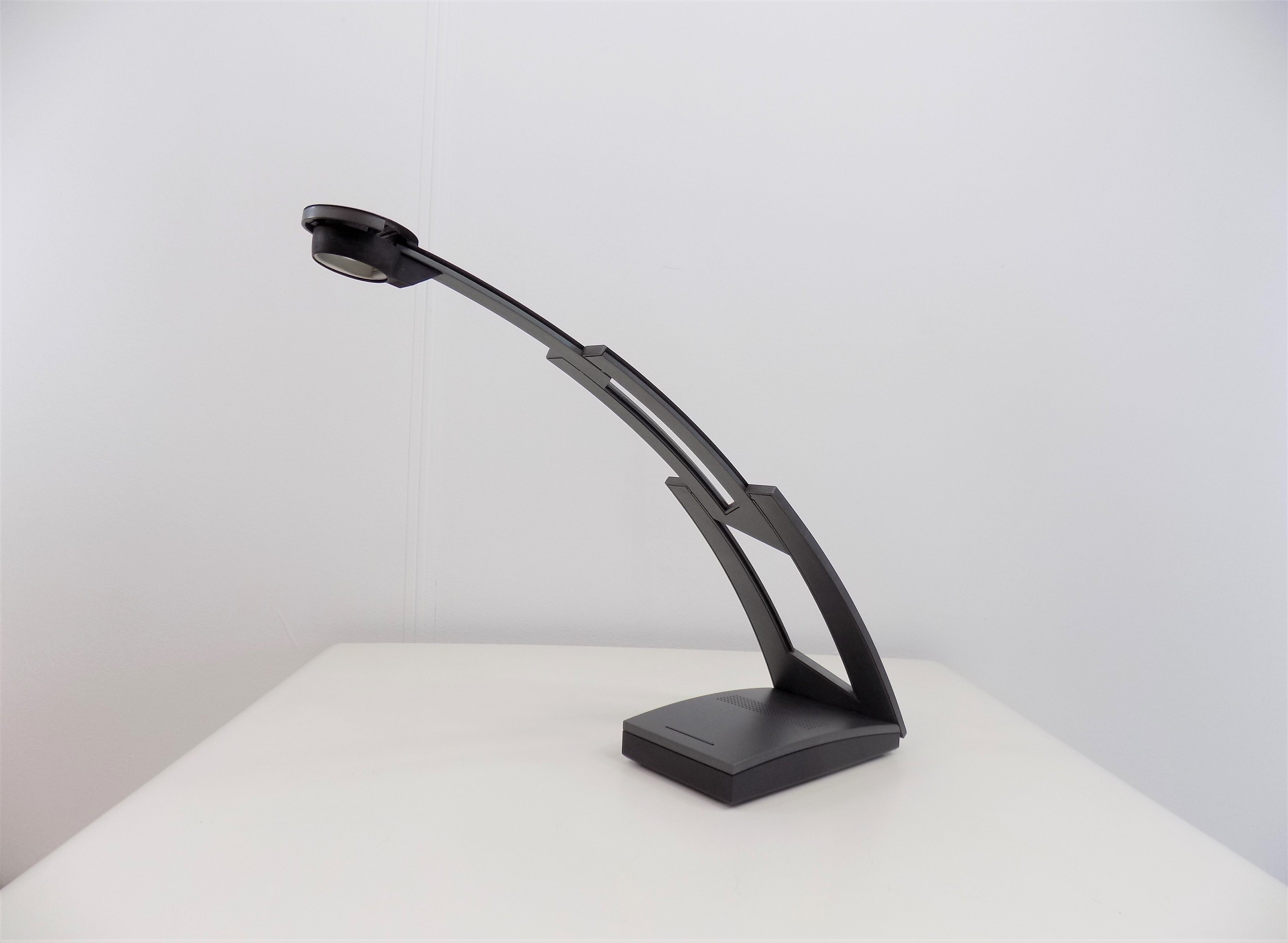 Lampe de table star trek par f.a. porsche