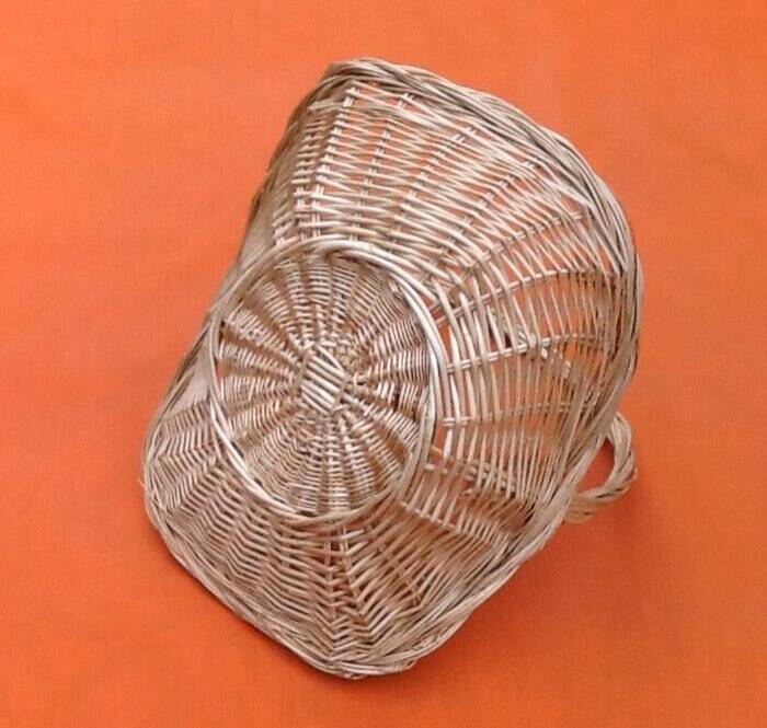 Butterfly basket centerpiece fruit / vegetable basket woven wicker