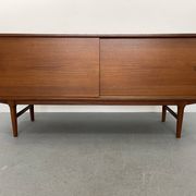 Enfilade danoise en teck, années 1960