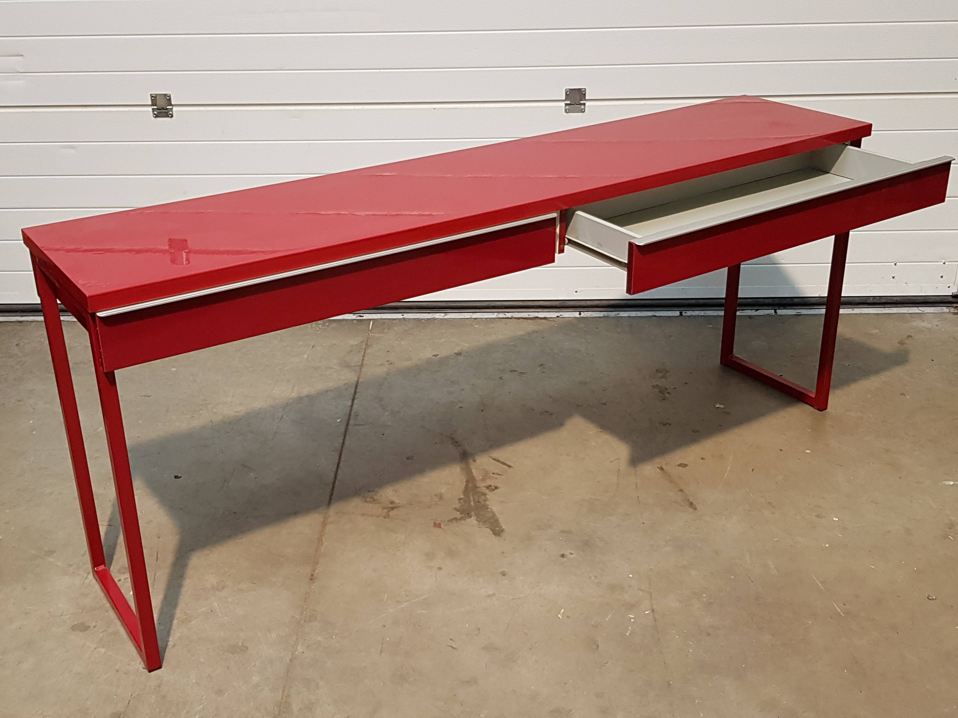 Red metal console