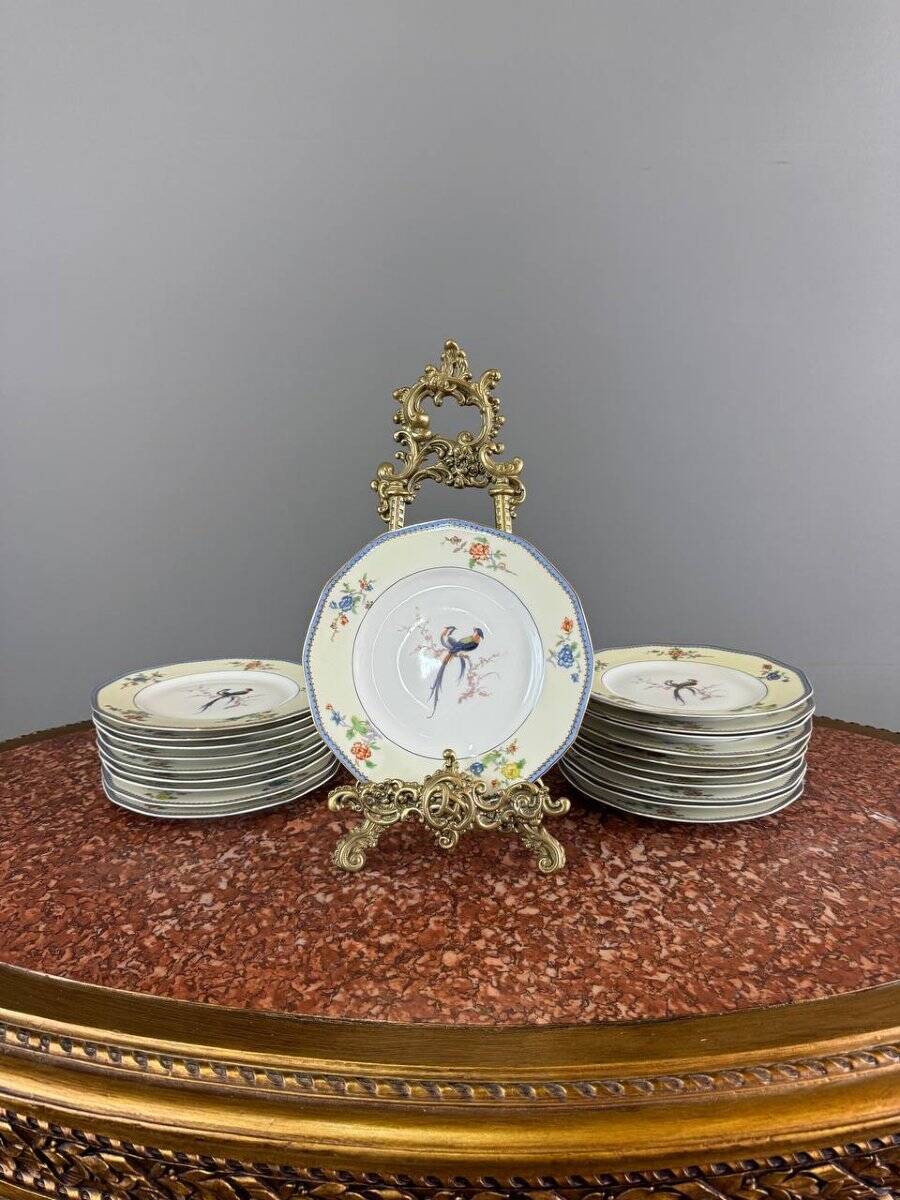 Limoges dinner service, Théodore Haviland, 73 pieces, 20th century