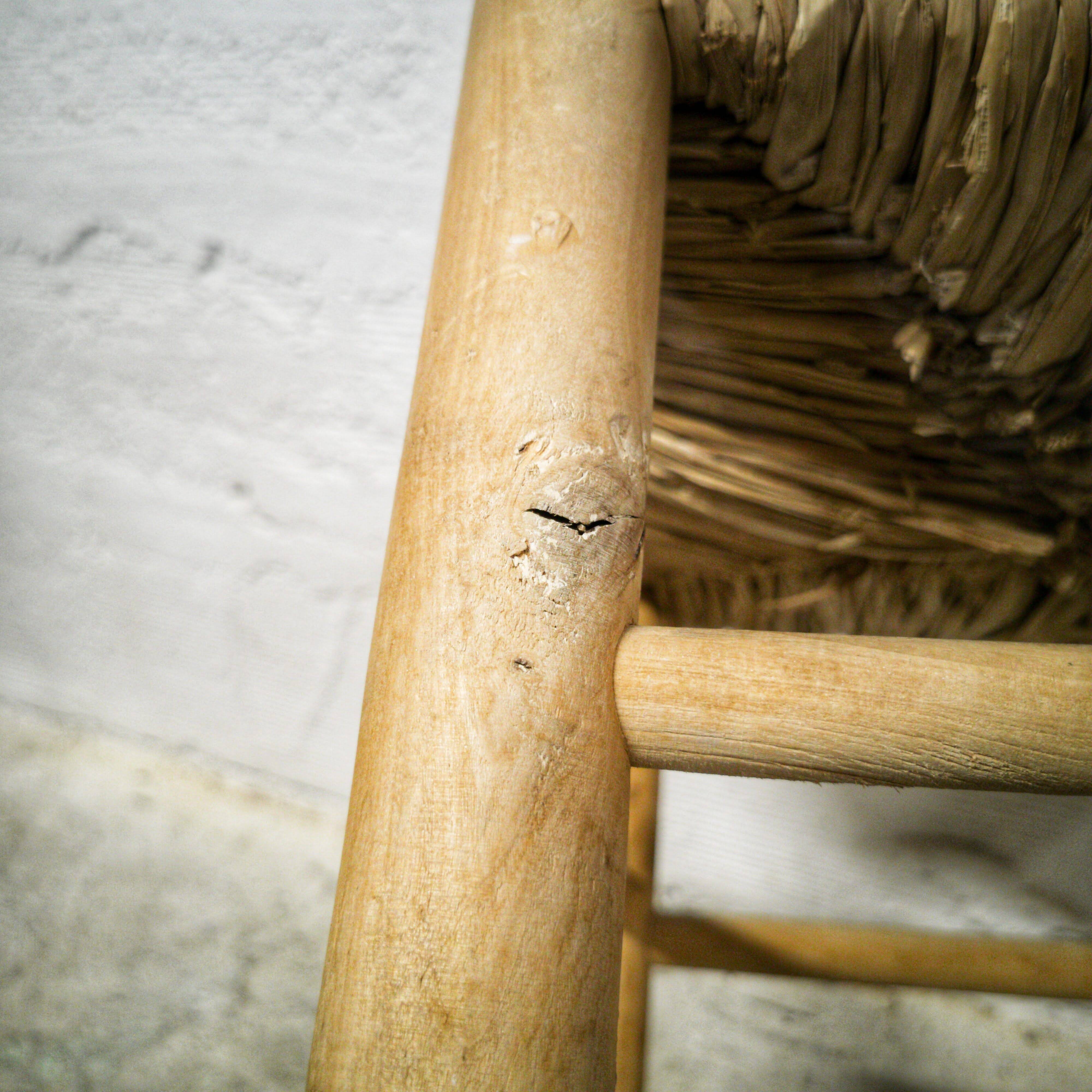 Wood & straw stool